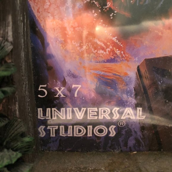 Rare Jurassic Park Frame Universal Studios - Picture 3 of 4